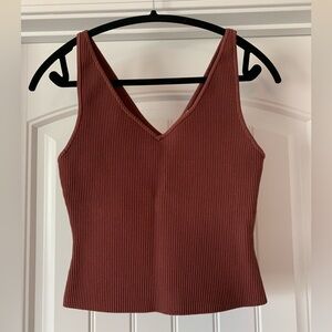 Babaton Ribbed V-Neck Tank Top in Rust